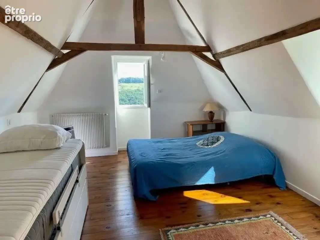 Charmante maison en pierre de 4 chambres avec grange et terrain - photo 8