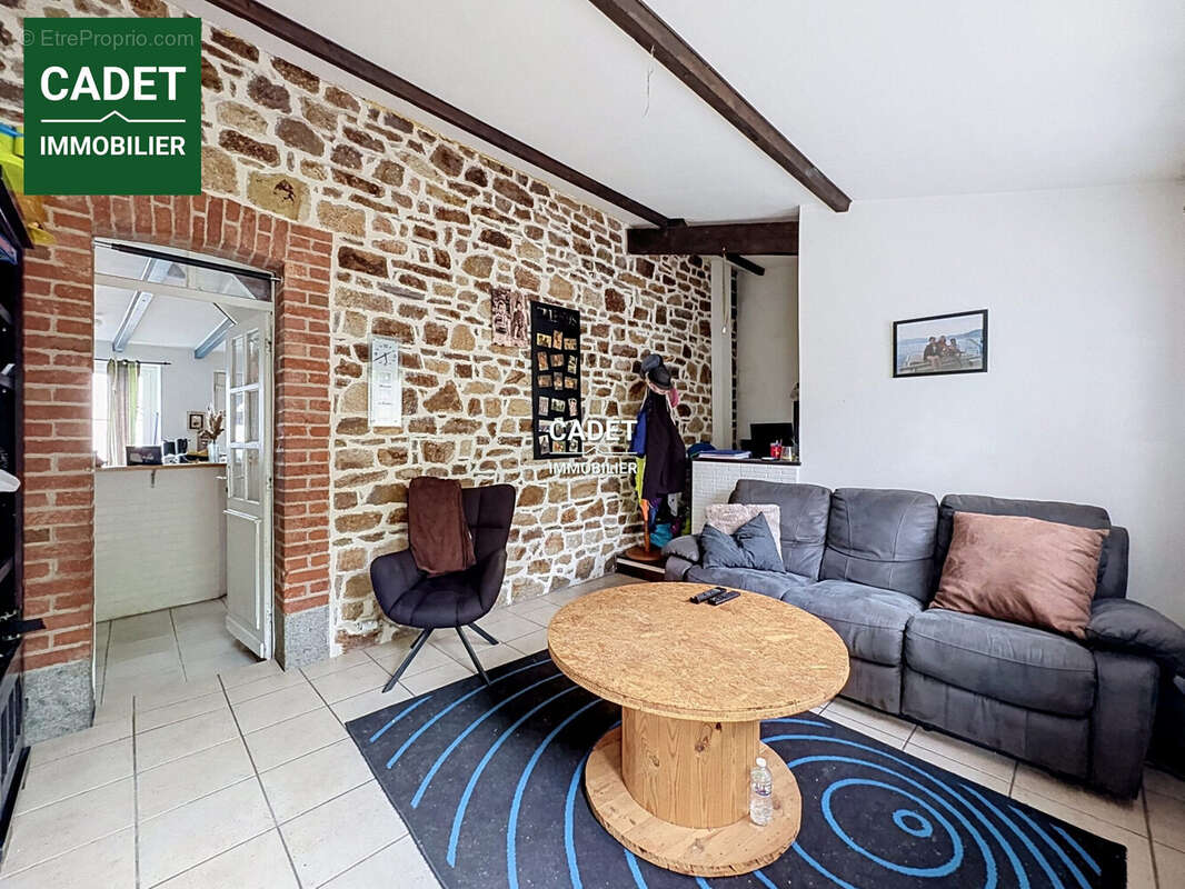 Maison 84 m² à Folligny  - photo 7