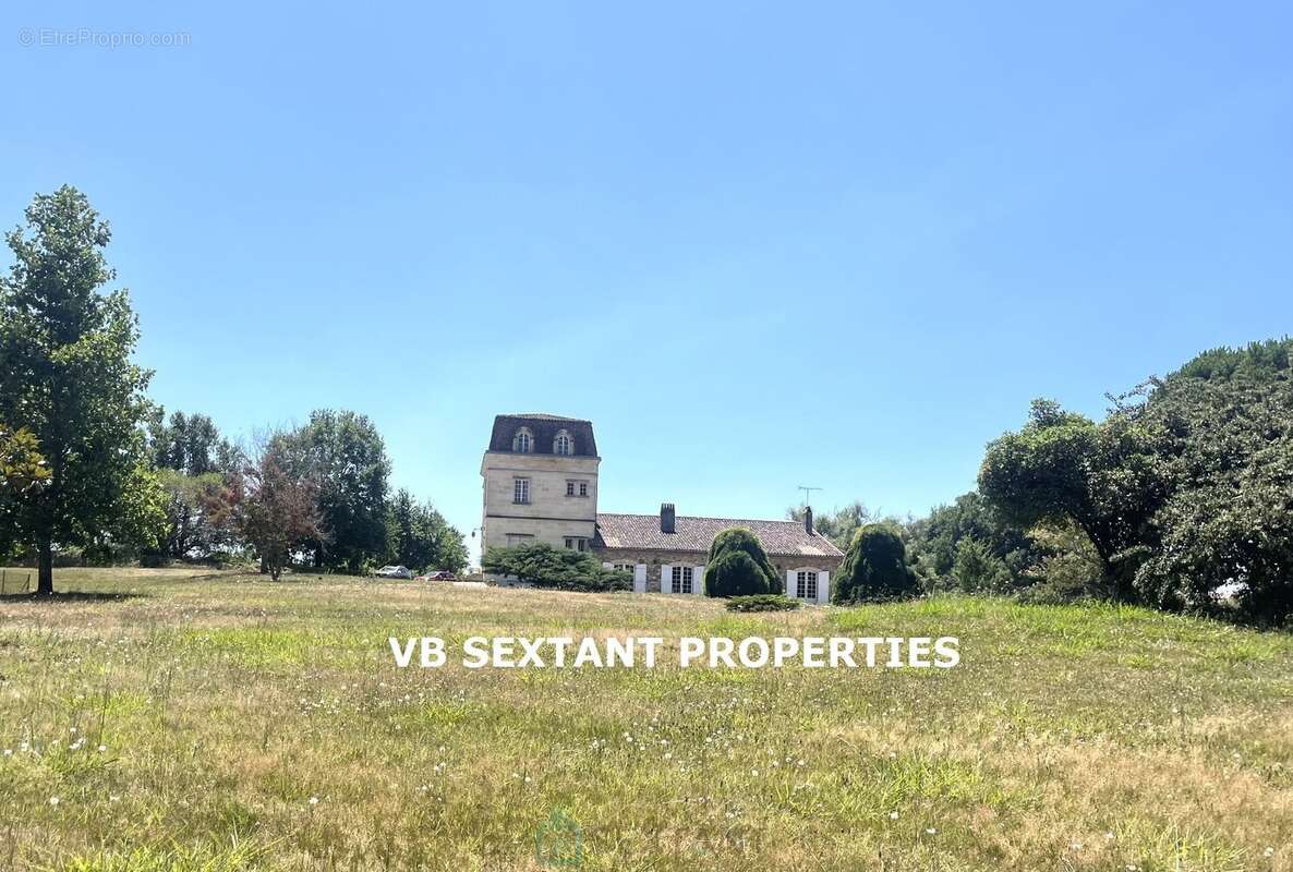 Maison à SAINT-VIVIEN