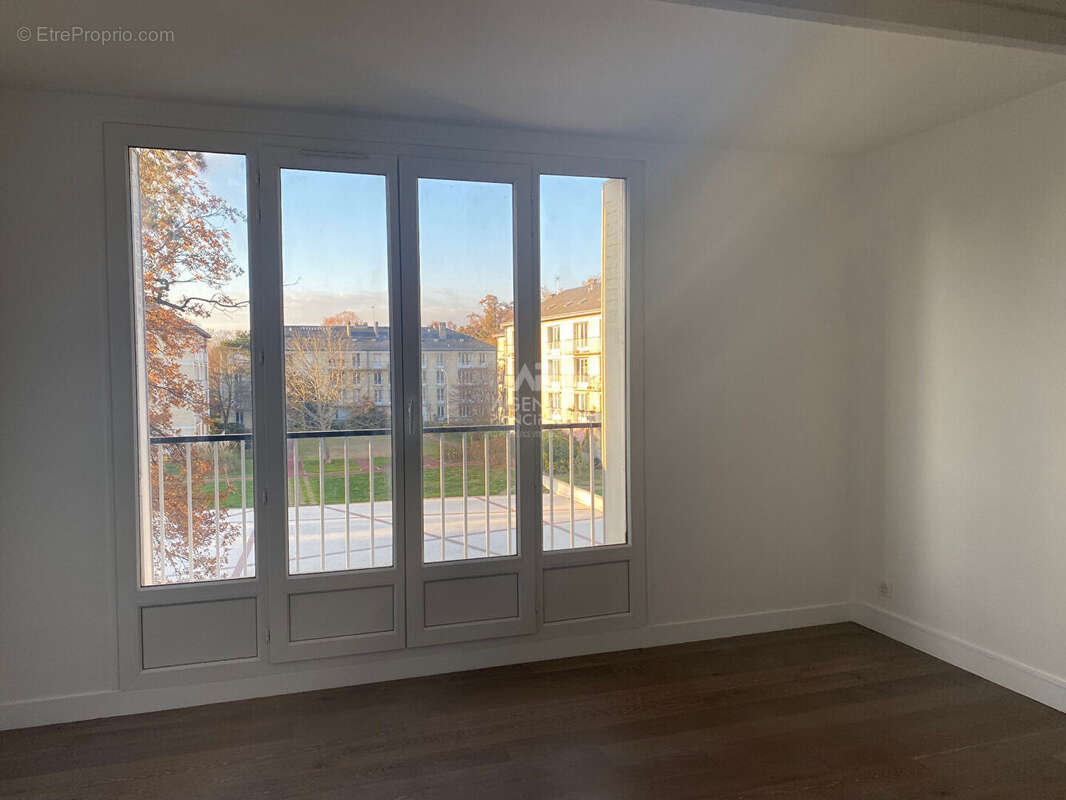 Appartement à MAISONS-LAFFITTE