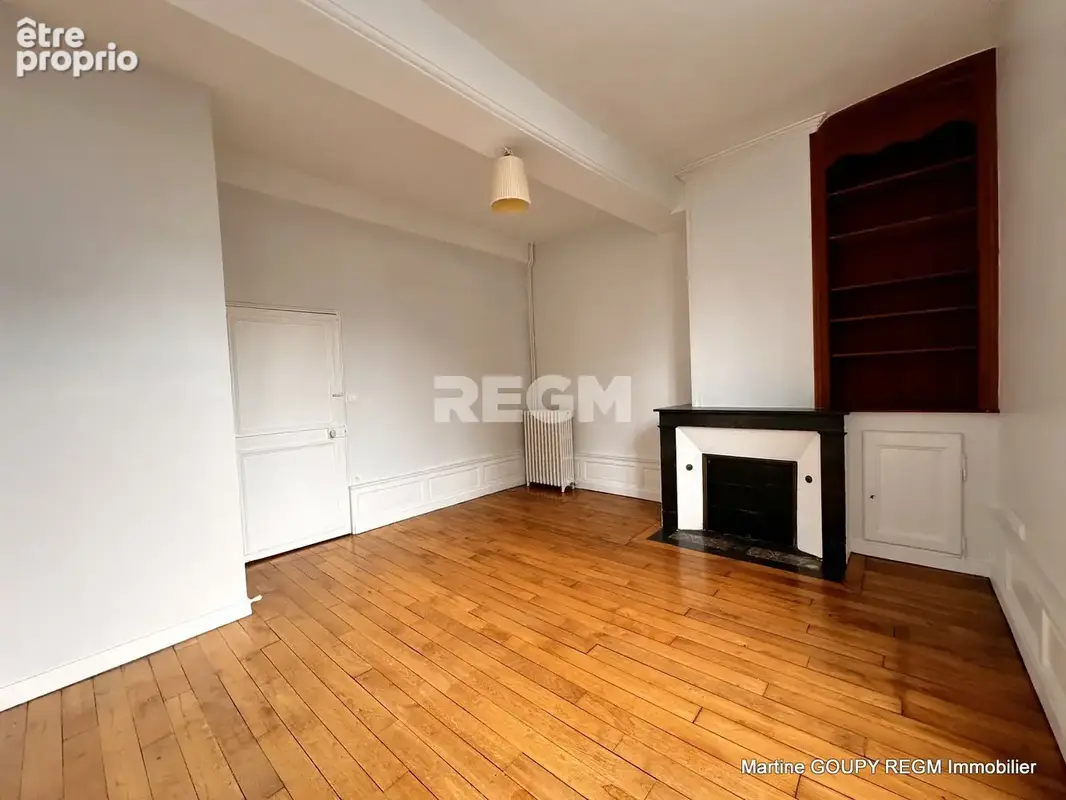 ORLEANS (45)   Centre / Cathédrale   Foncier sur 3 niveaux 360 m2 /sol - Investisseurs - photo 10