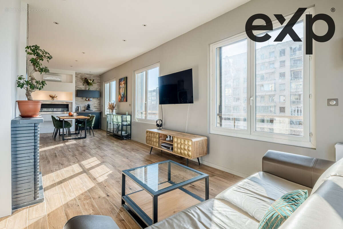 Appartement à MARSEILLE-4E