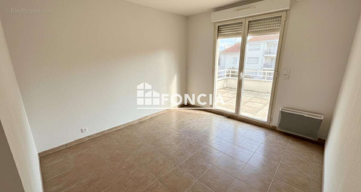 Appartement à VALLAURIS