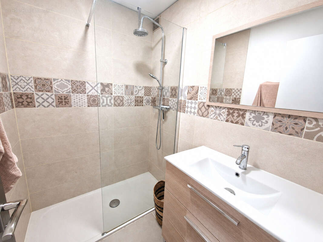 Appartement à SAINT-MANDRIER-SUR-MER