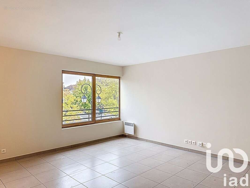 Photo 3 - Appartement à MAGNY-LE-HONGRE