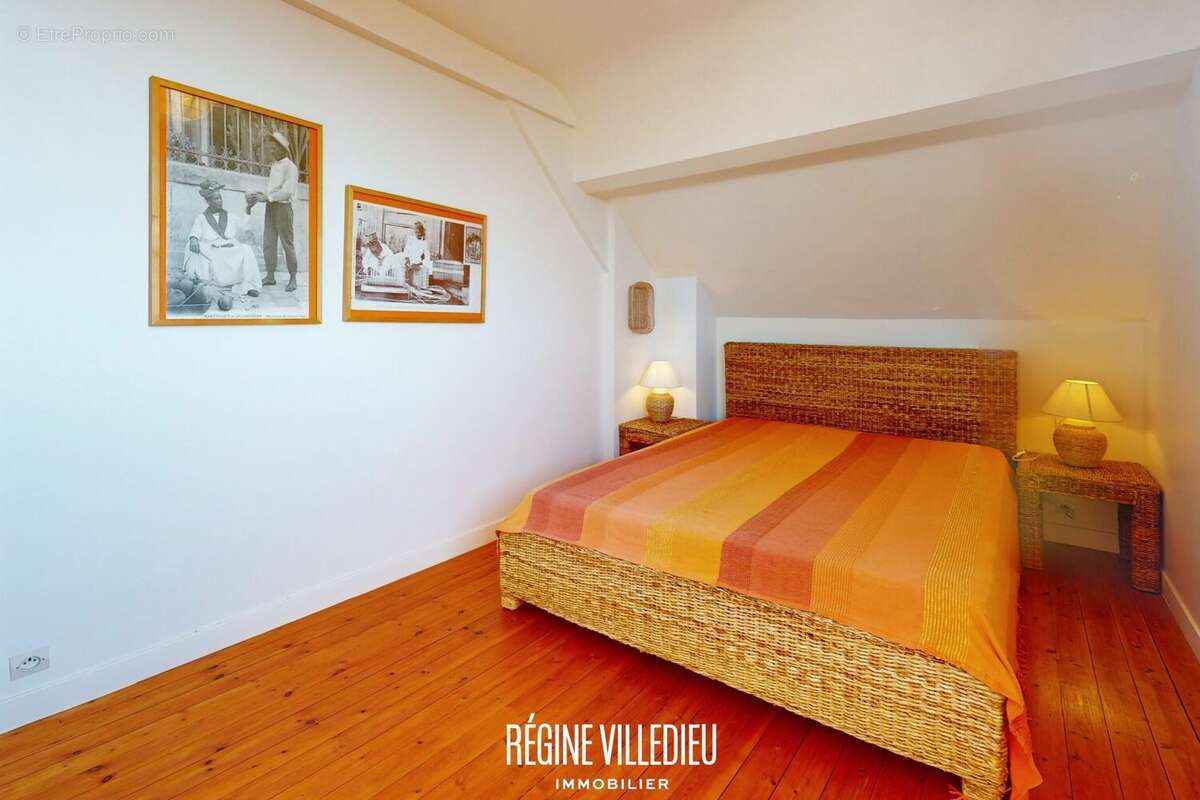 Maison à FERMANVILLE