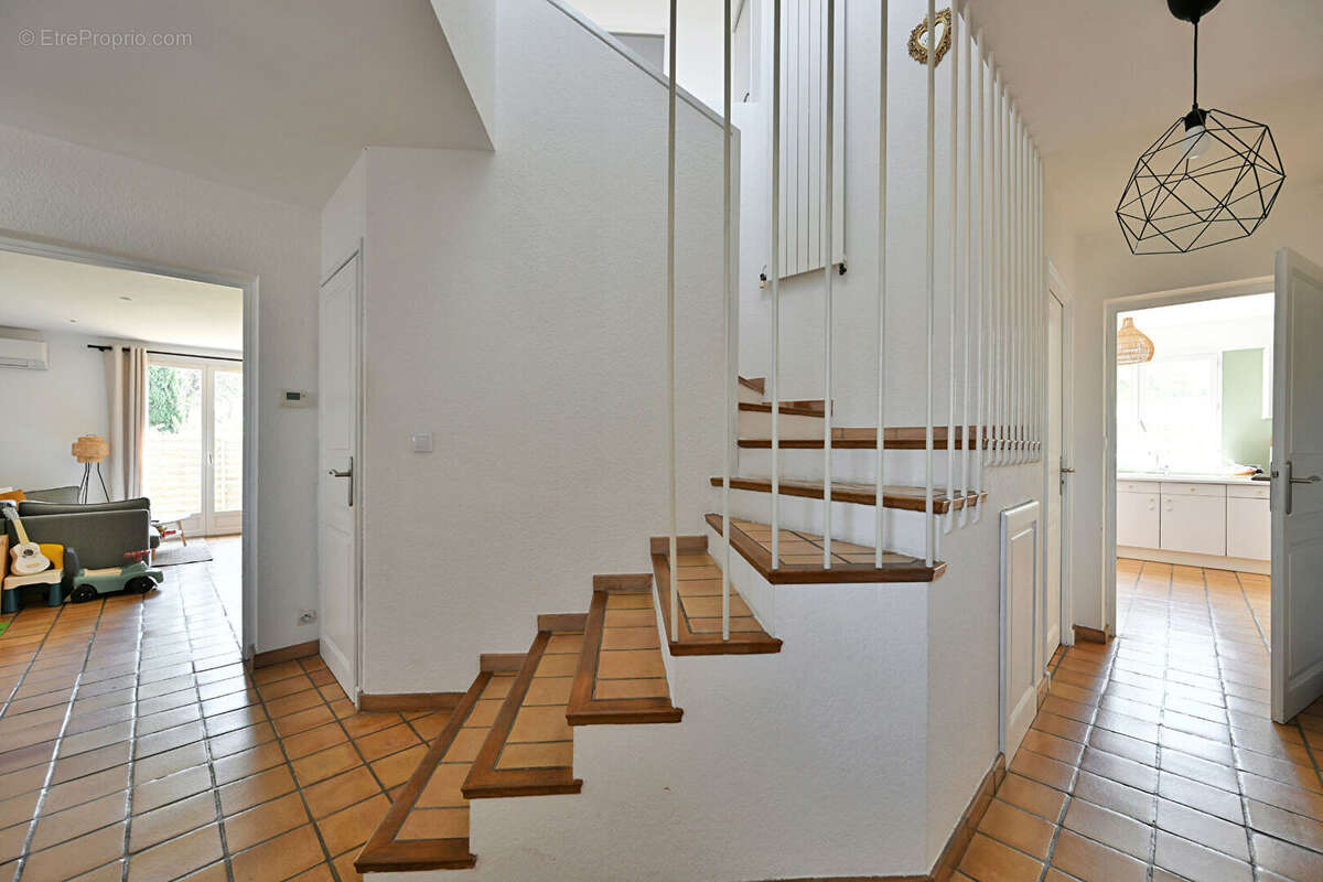Maison à MILHAUD