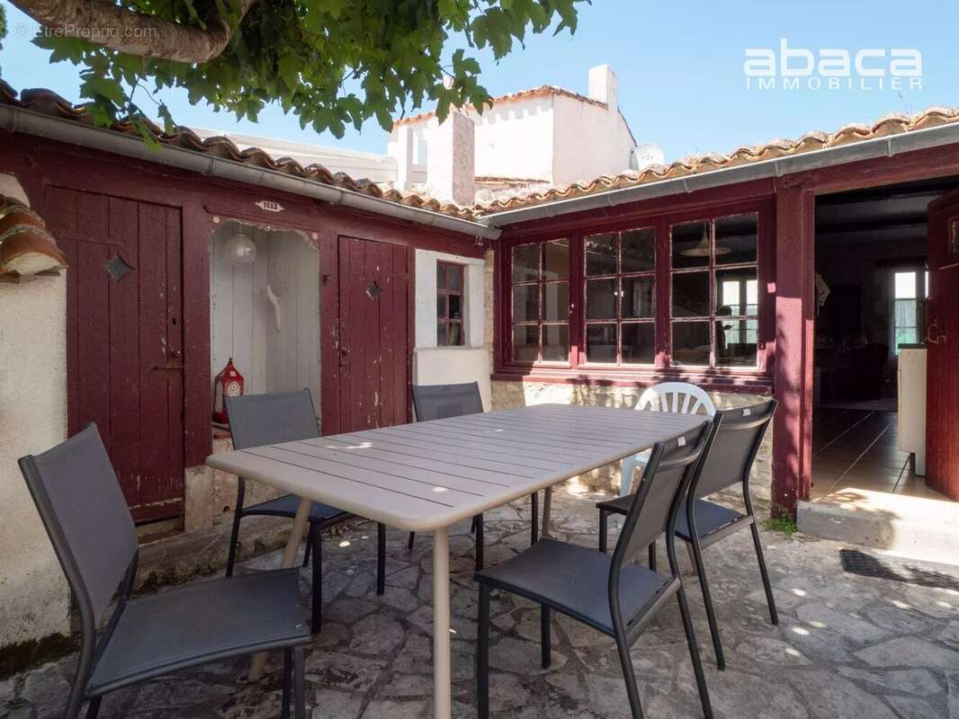 Ensemble immobilier - LE BOIS PLAGE EN RE - Ile de Ré - photo 5