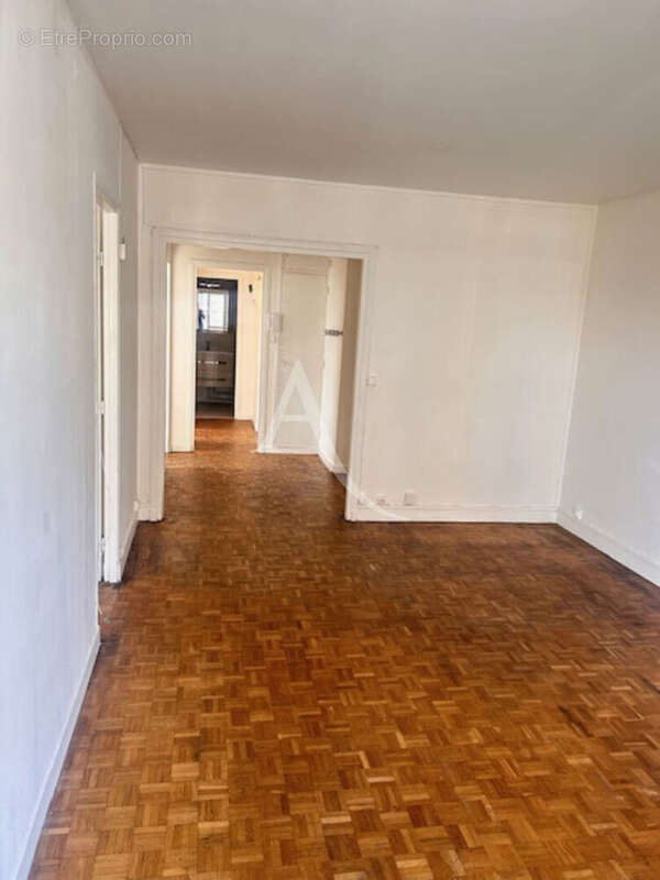 Appartement à LE BOURGET