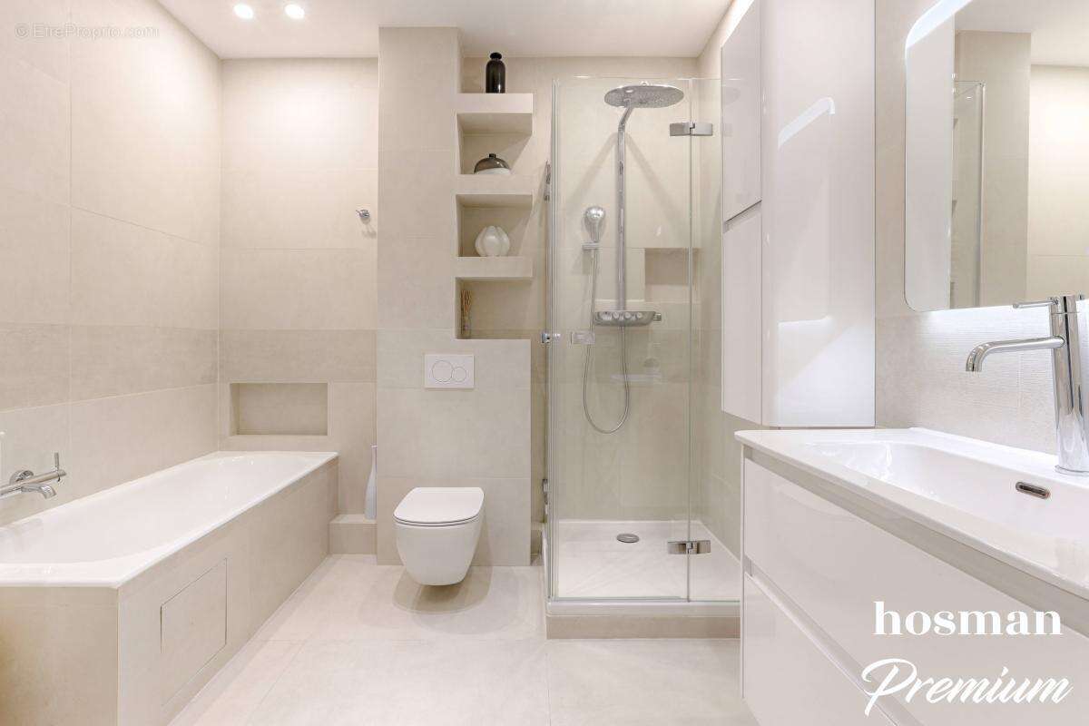 Superbe appartement familial Haussmannien - 6 pièces - 191,5 m² - Paris 16e - photo 11
