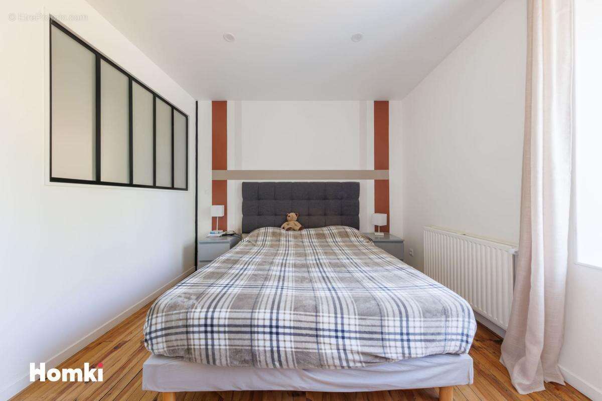 Maison/Villa T5 de 155 m2 à Peschadoires 63920 - photo 8