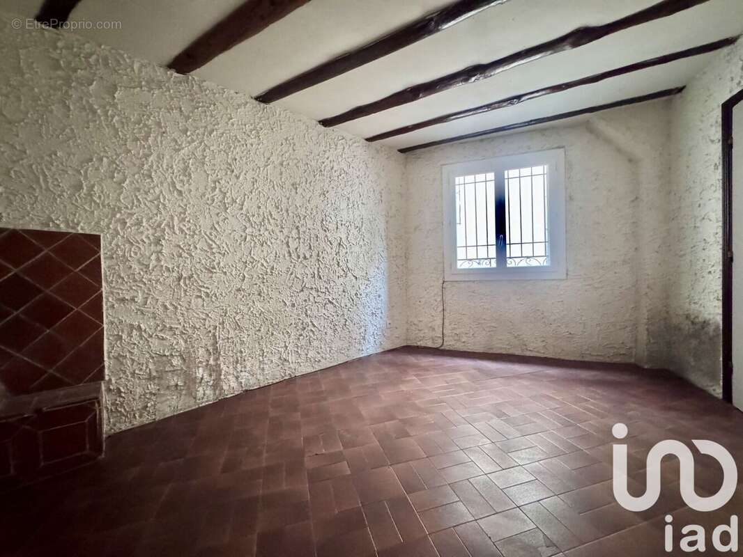 Photo 3 - Maison à LATOUR-DE-FRANCE