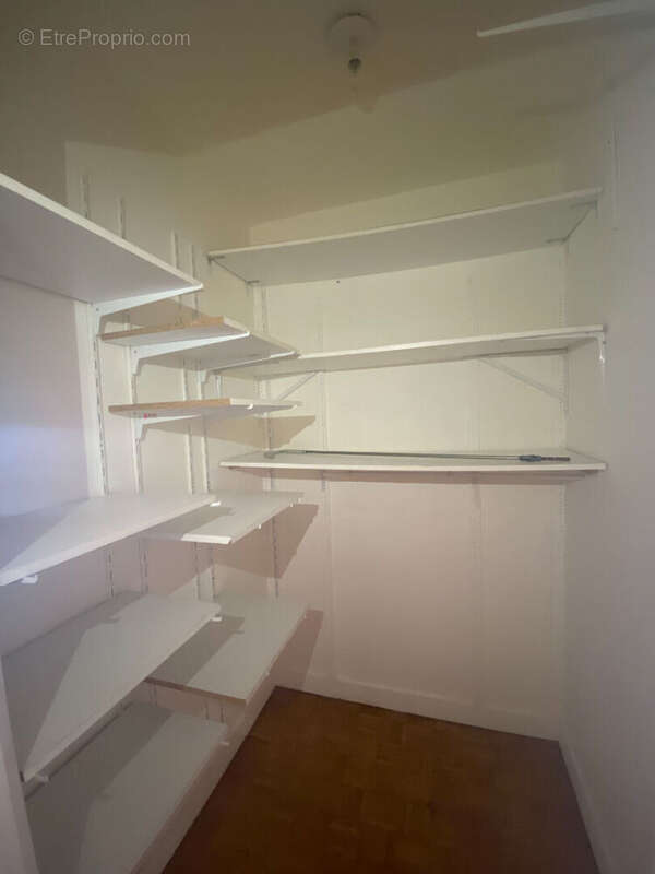 Appartement à PARIS-19E