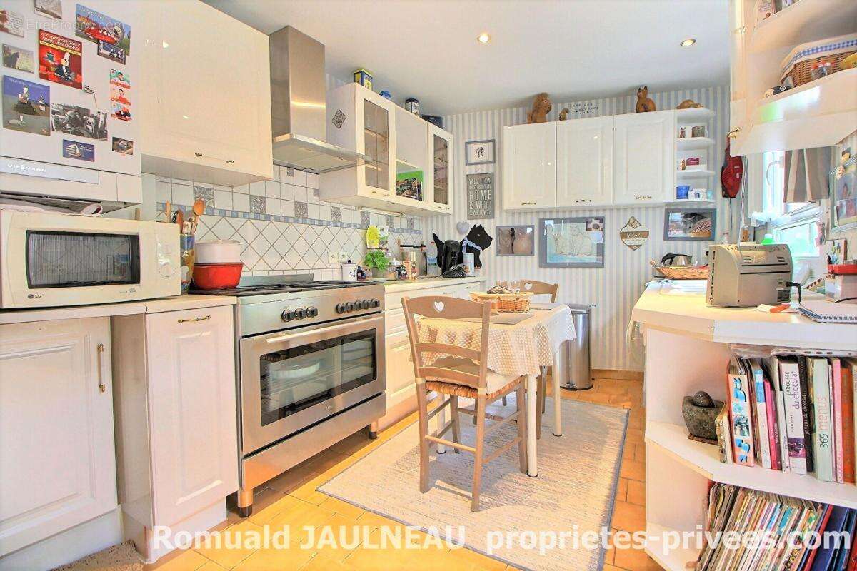 Maison 138 M² HAB Chateaudun CENTRE VILLE - photo 7