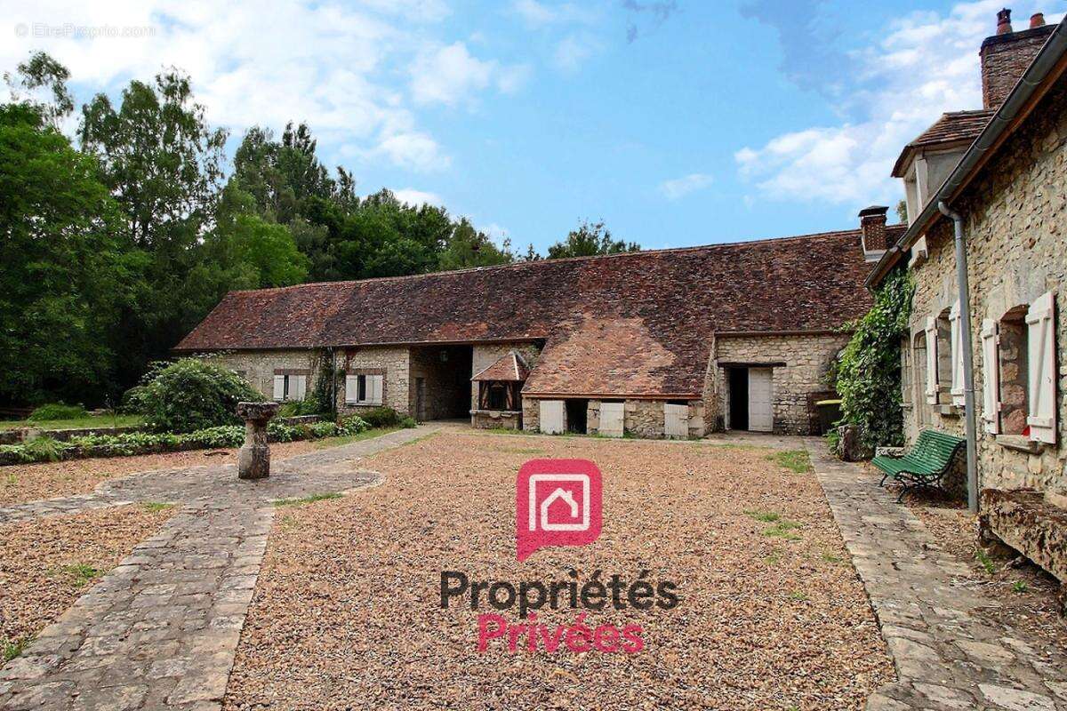 A 30 mn de fontainebleau et 1h de paris - a vendre  ancien moulin - exceptionnel clos gatinais en pierre, dependances sur 12 hec - photo 14