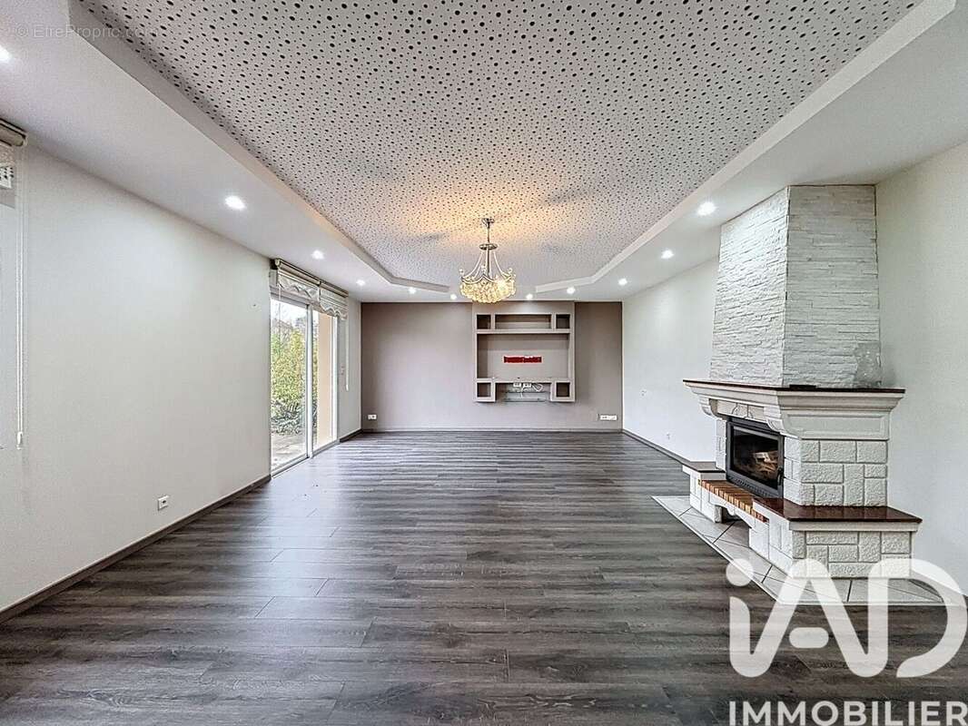 Photo 2 - Maison à MAIZIERES-LES-METZ