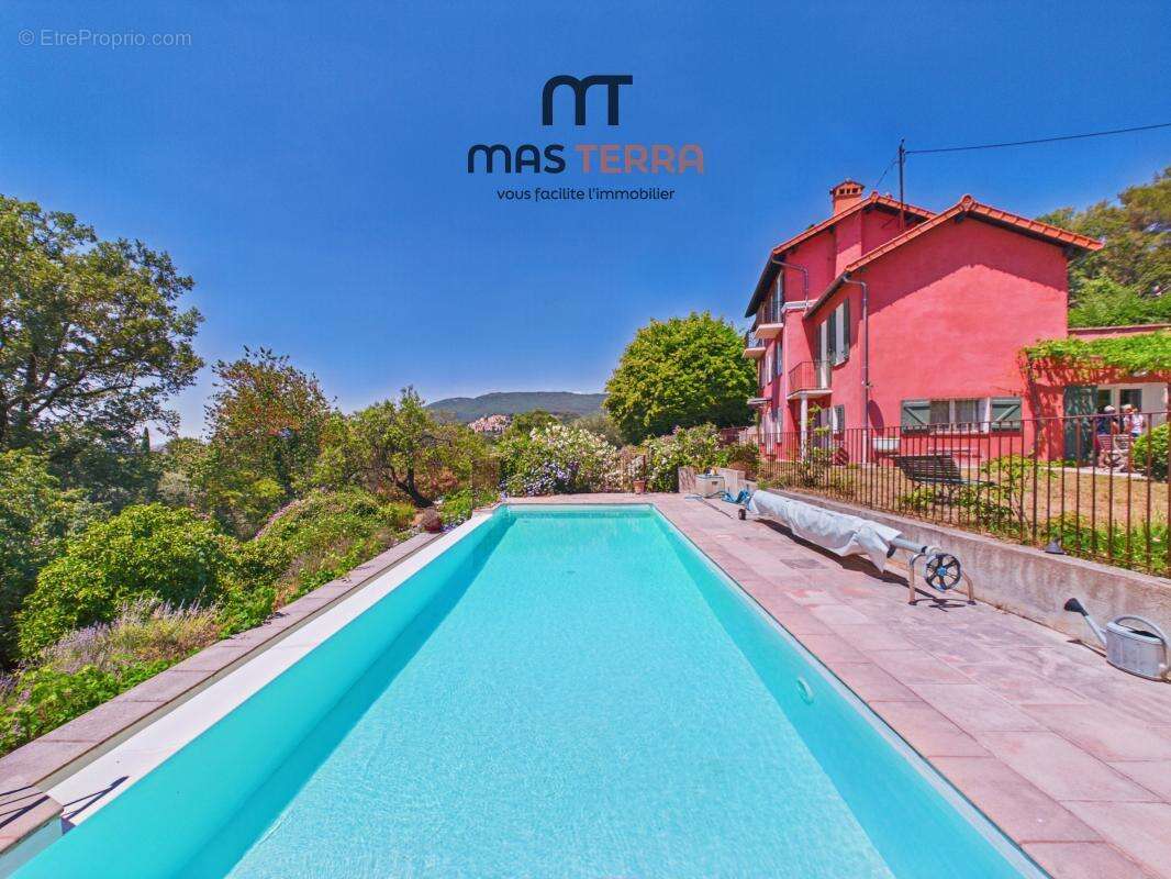 Maison 247 m² à Chateauneuf-Grasse  - photo 4