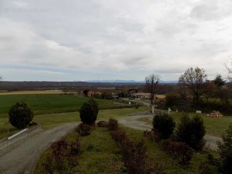 Maison à CASTELNAU-MAGNOAC