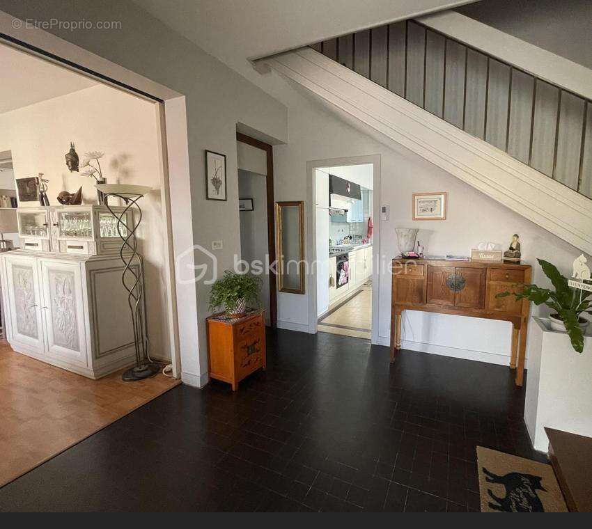 Maison à MONTPON-MENESTEROL