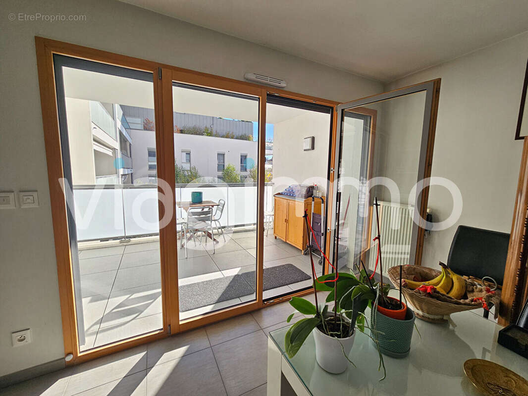 Appartement à LYON-8E