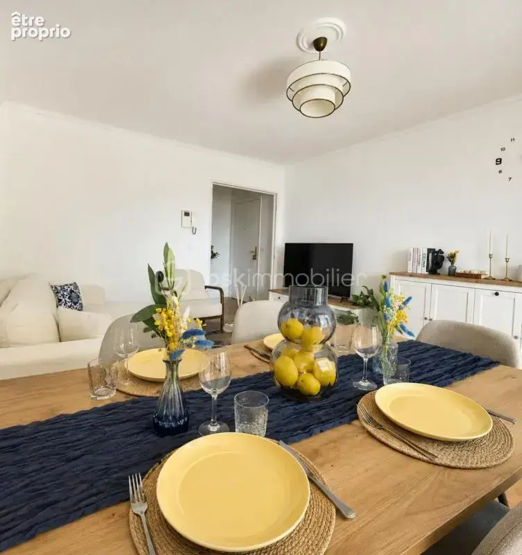 3 pièces - dernier étage - terrasse - piscine - garage - photo 7