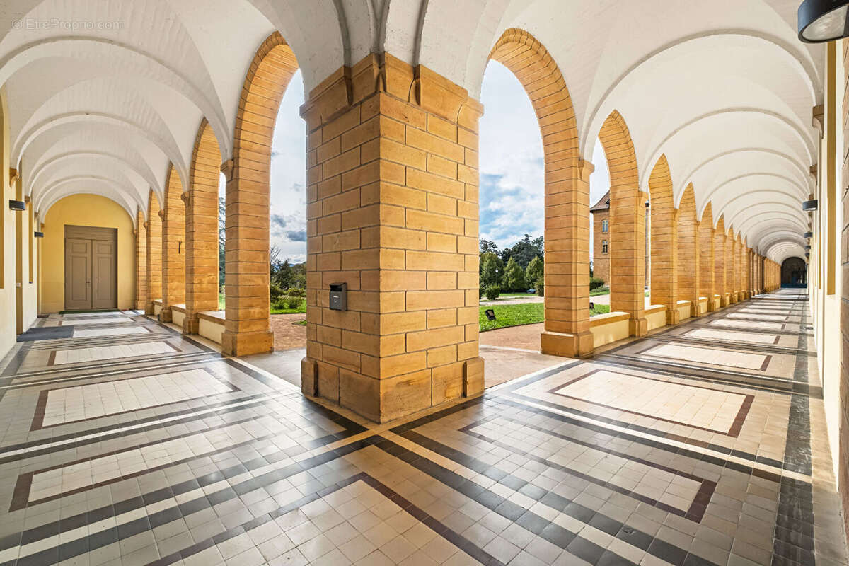 Appartement à SAINTE-FOY-LES-LYON