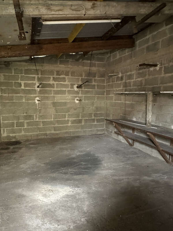 Maison à LA ROCHE-CHALAIS