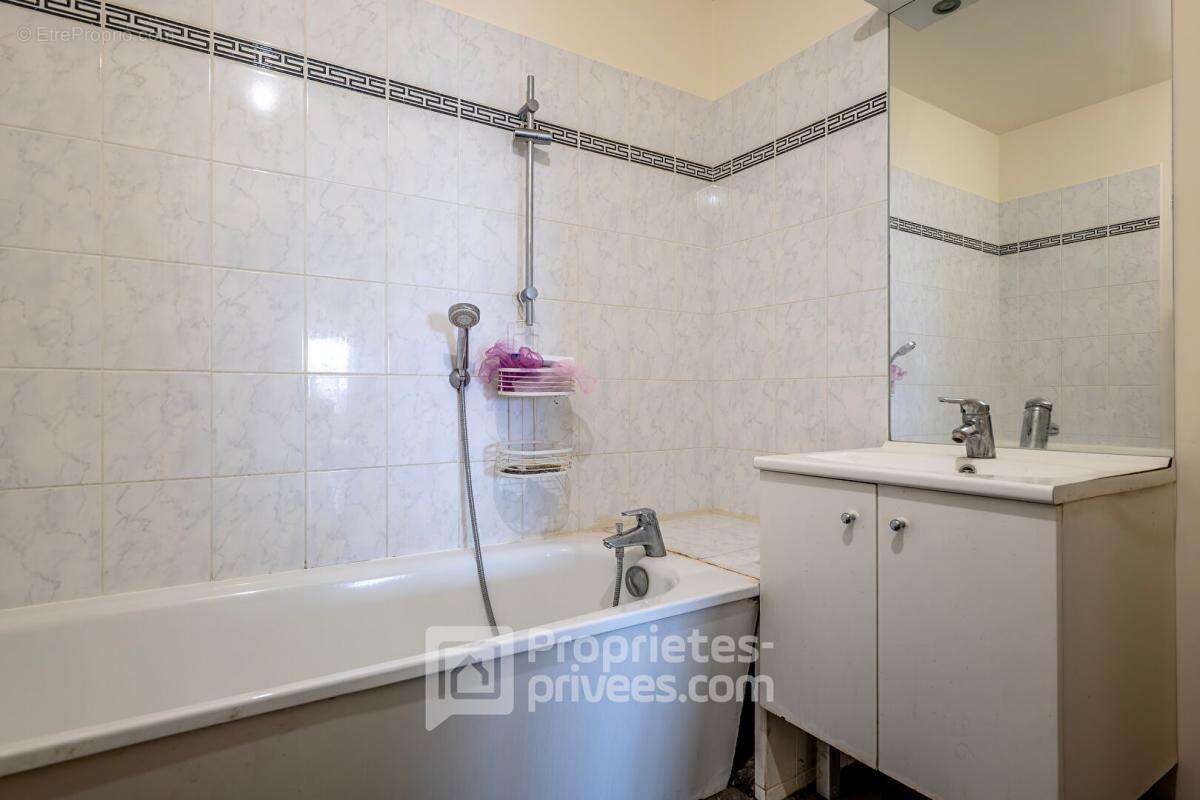 Appartement à LIMEIL-BREVANNES