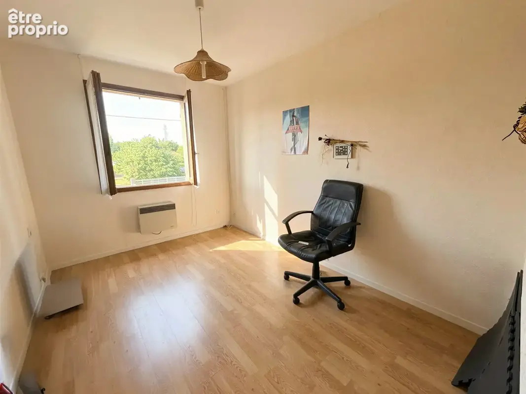 Maison divisee en deux appartements - photo 11