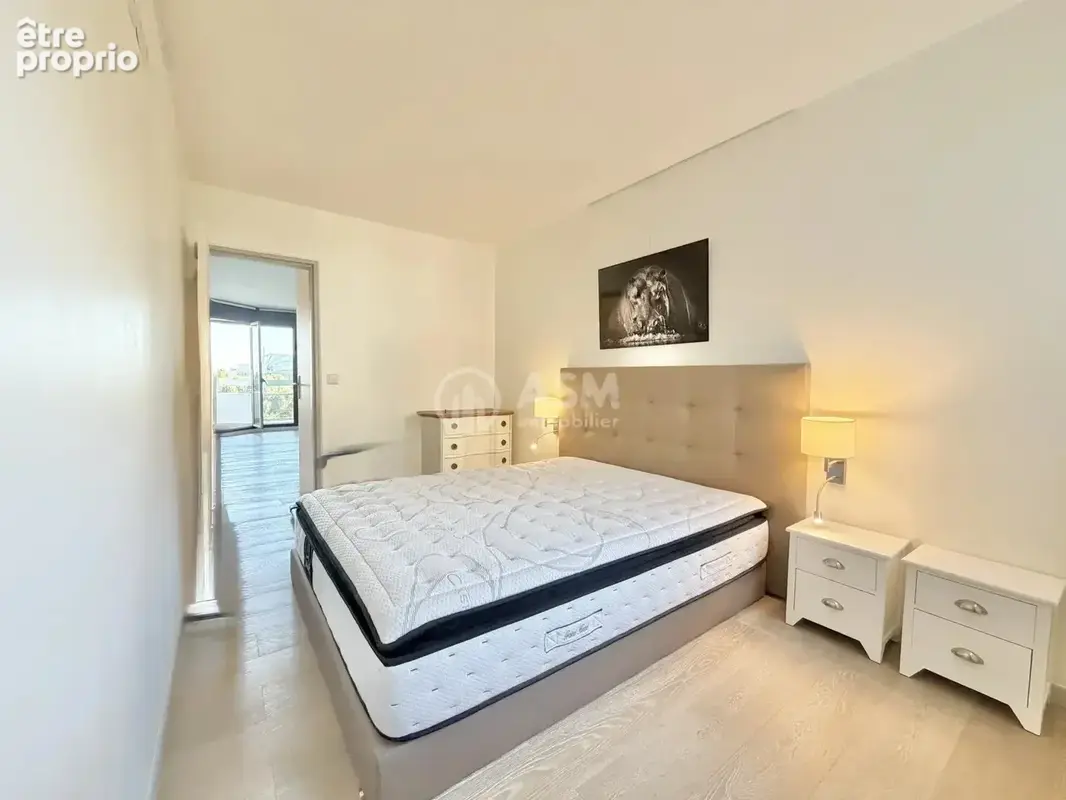 Courbevoie – 75 m² en étage élevé  terrasse, vue panoramique & tour eiffel - photo 9