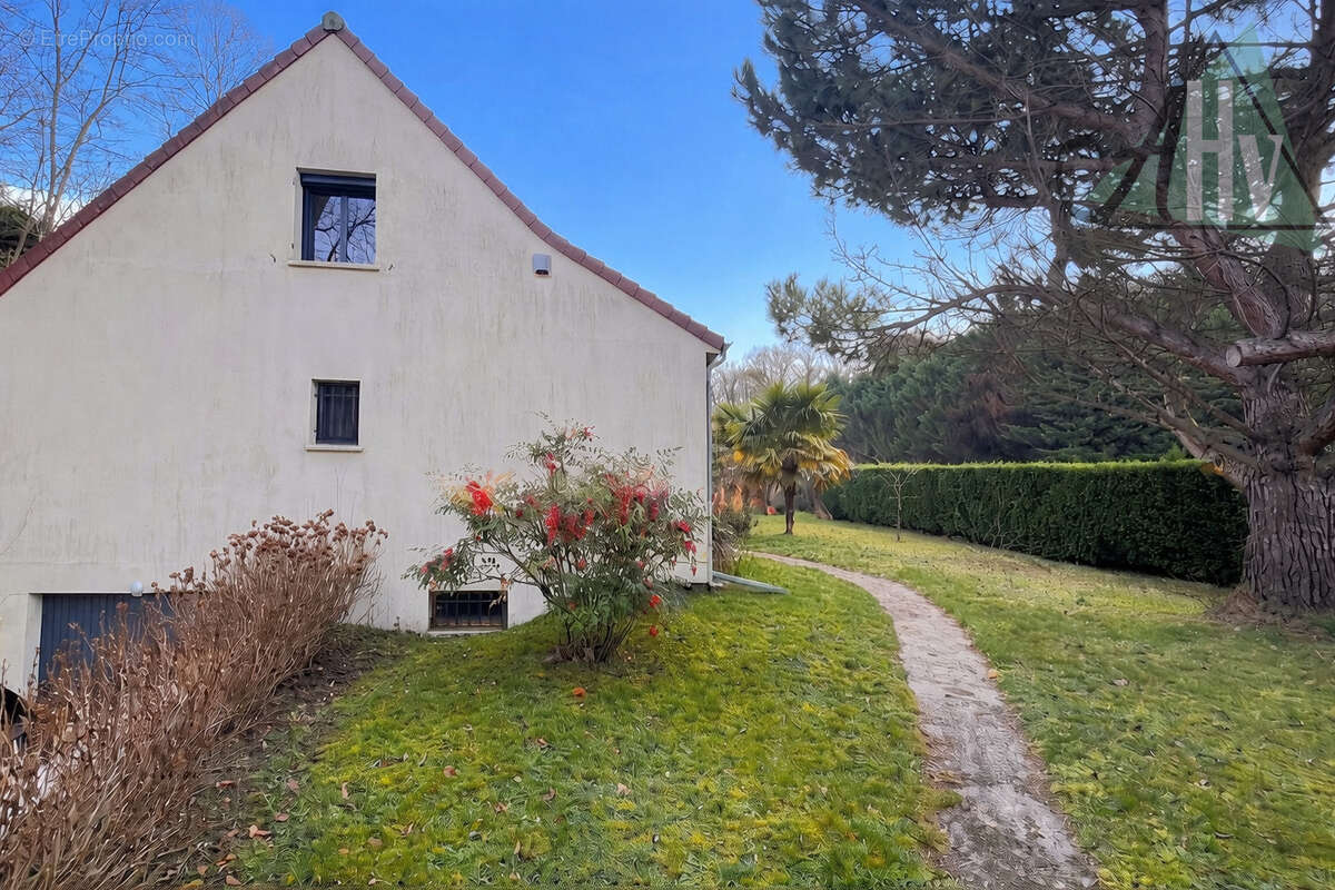 Maison à THOMERY