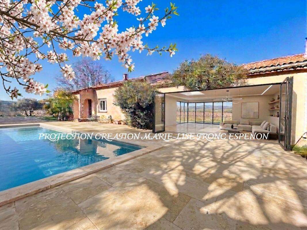 Maison à PERNES-LES-FONTAINES