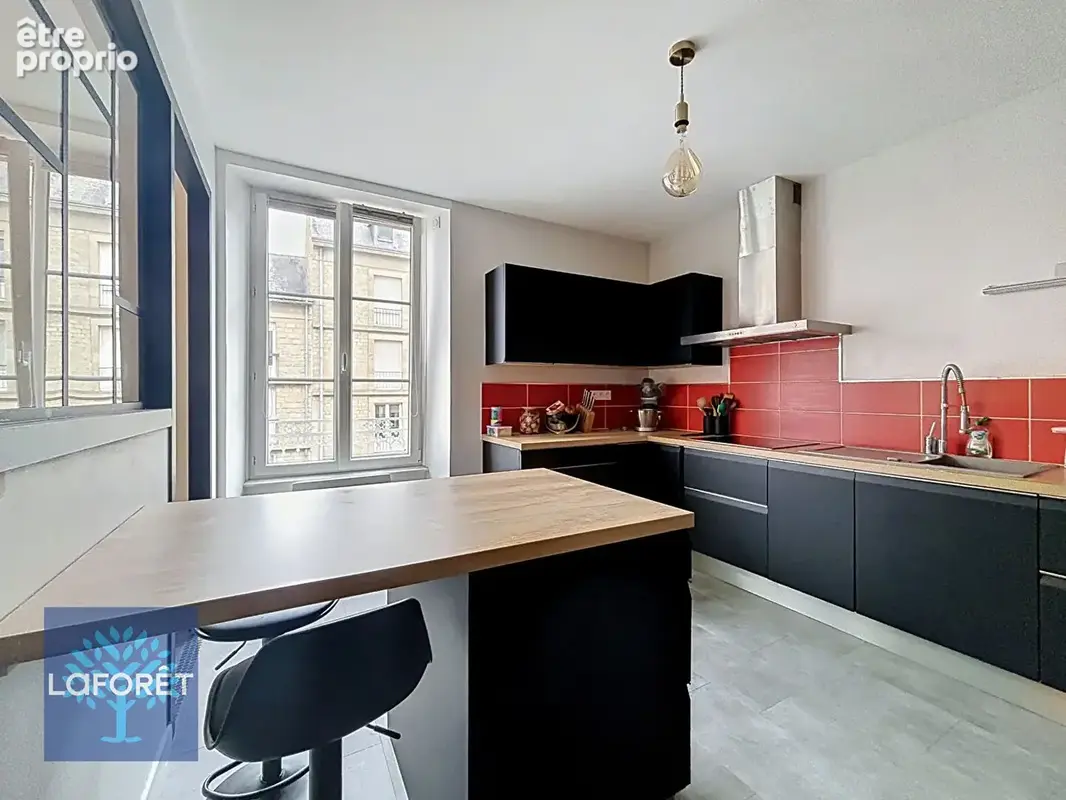 Appartement Fougeres  3 pièce(s) 102 m2 - photo 6