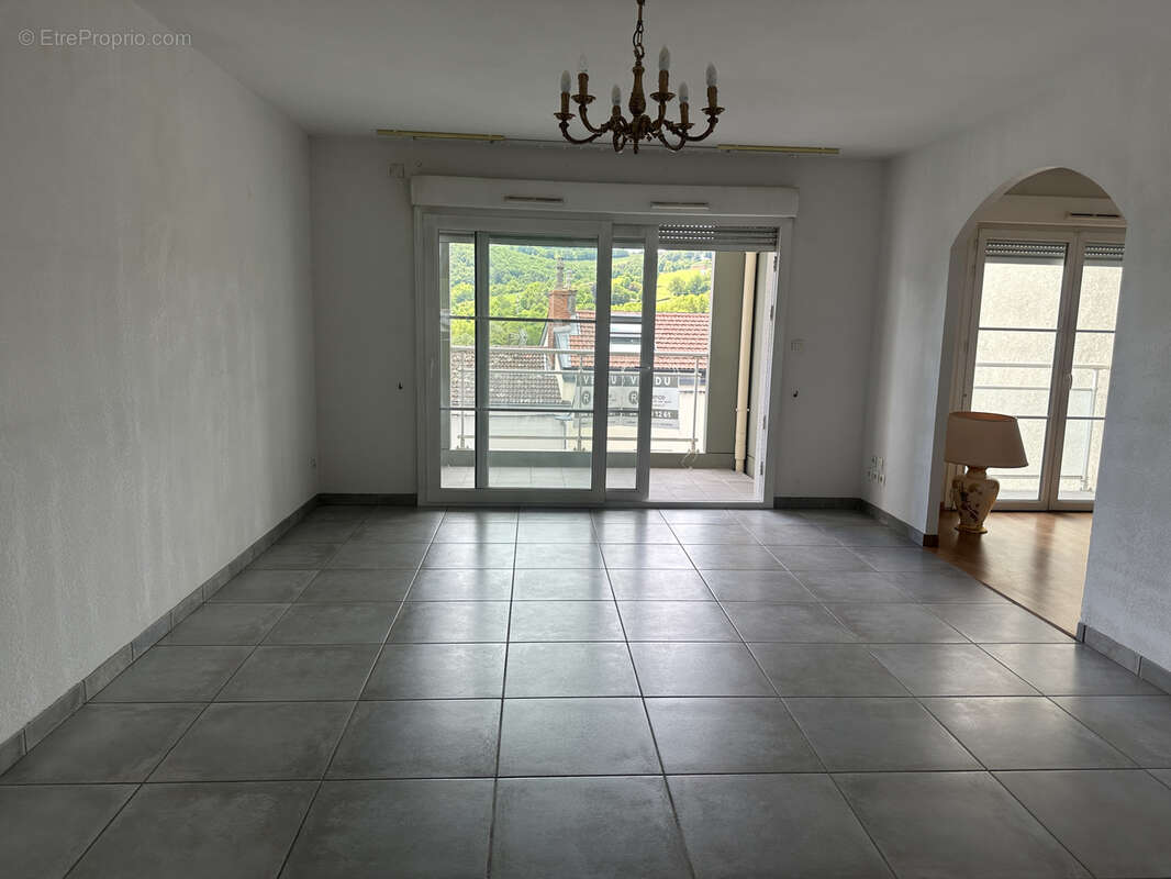 Appartement à LA FOUILLOUSE