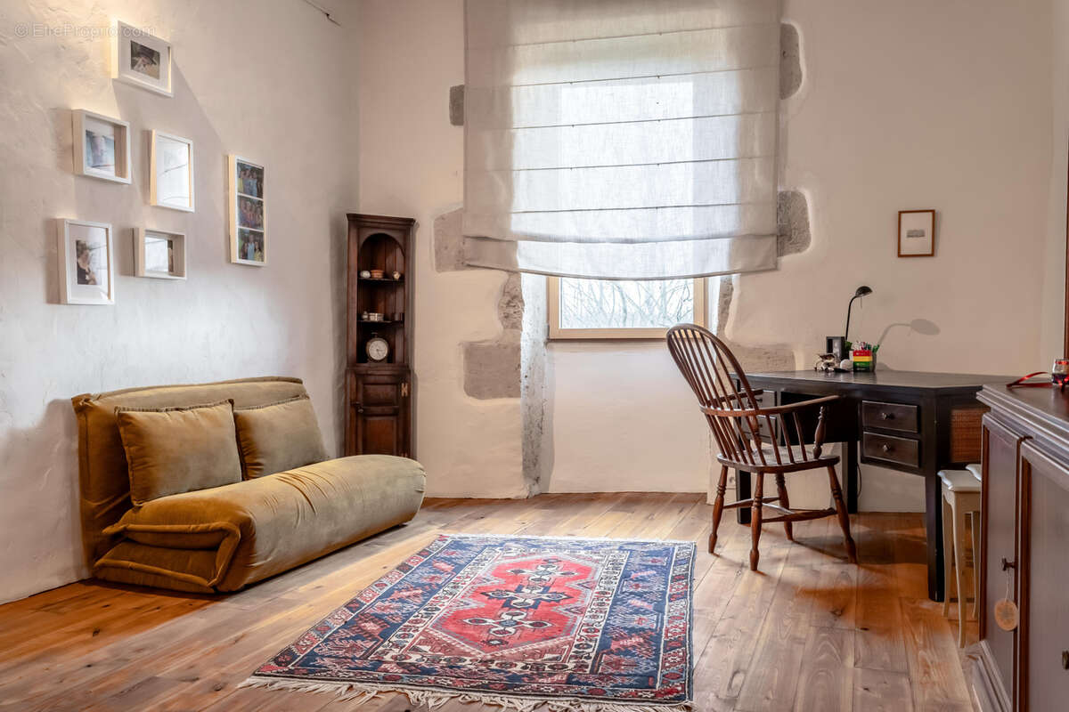 Maison à ENGAYRAC