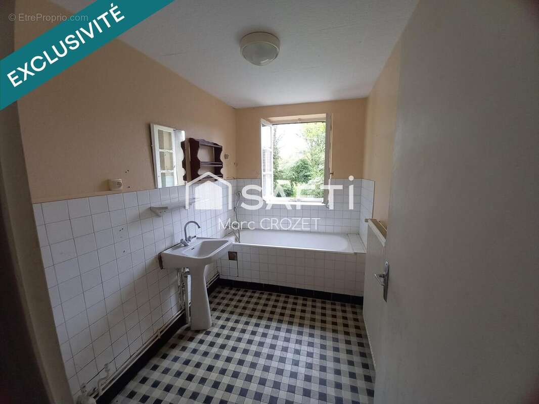Maison 67 m² à Vendenesse-Les-Charolles  - photo 9