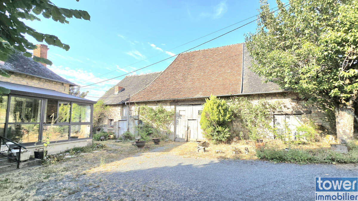 Maison à AYEN