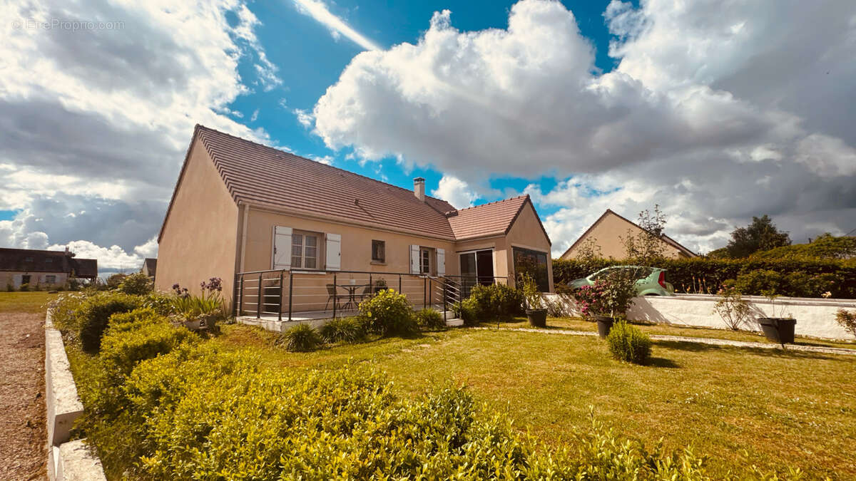 Pavillon de plain pied avec grand terrain à Coutarnoux (89440) au prix de 184 575 € F.A.I. - photo 2