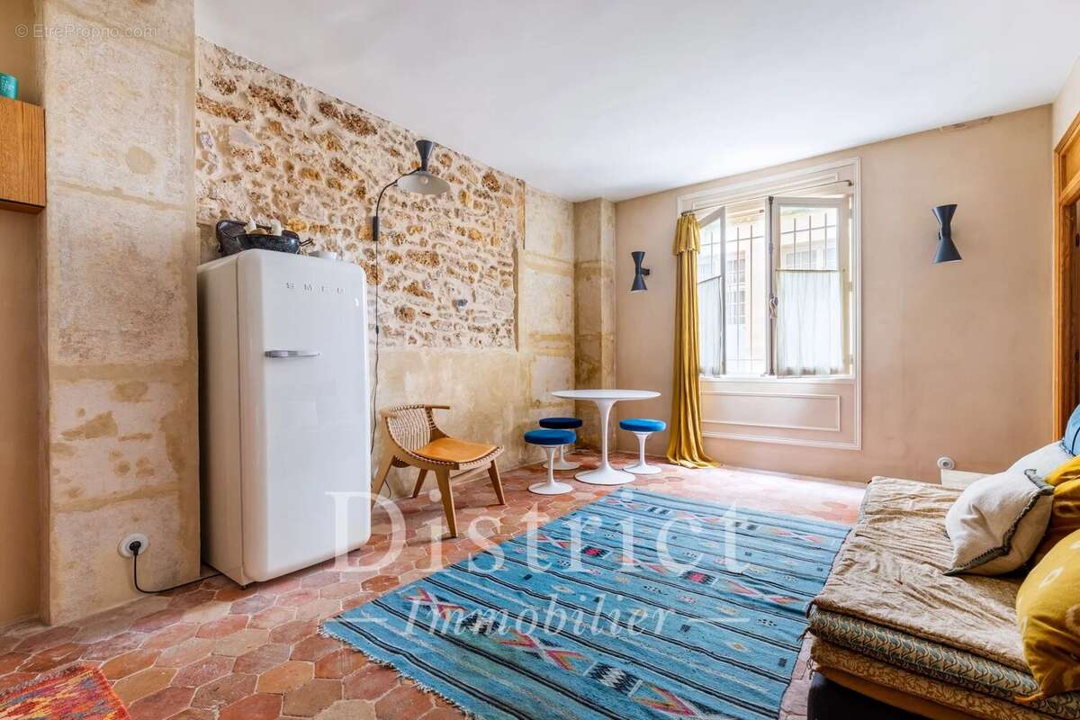 Appartement à PARIS-4E
