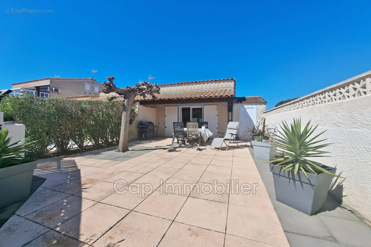 Maison à AGDE
