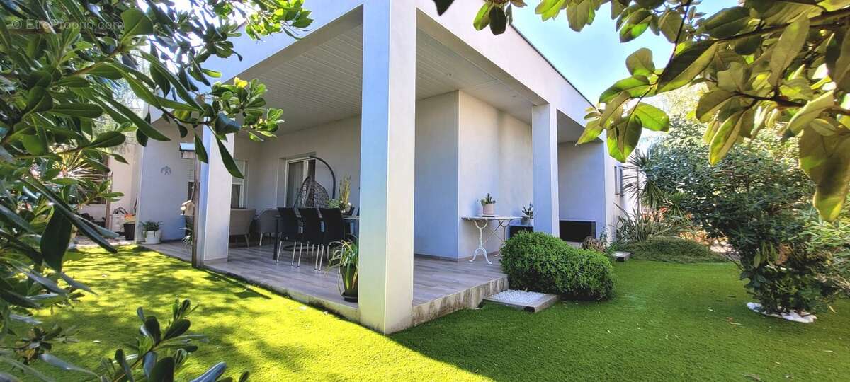 Maison à AGDE