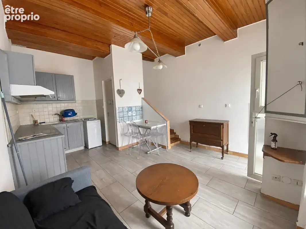 Maison à NISSAN-LEZ-ENSERUNE