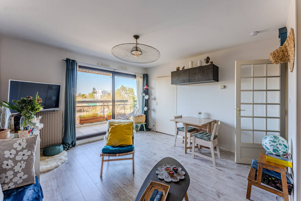 Appartement à LE BOUSCAT