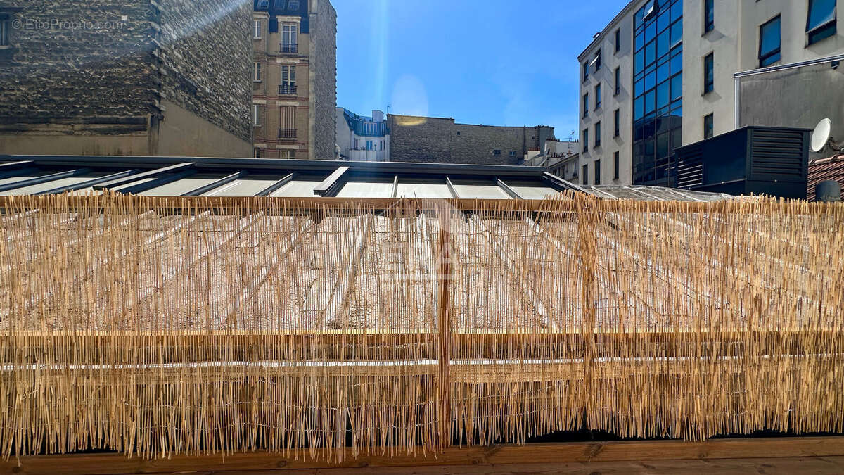 Appartement à PARIS-10E