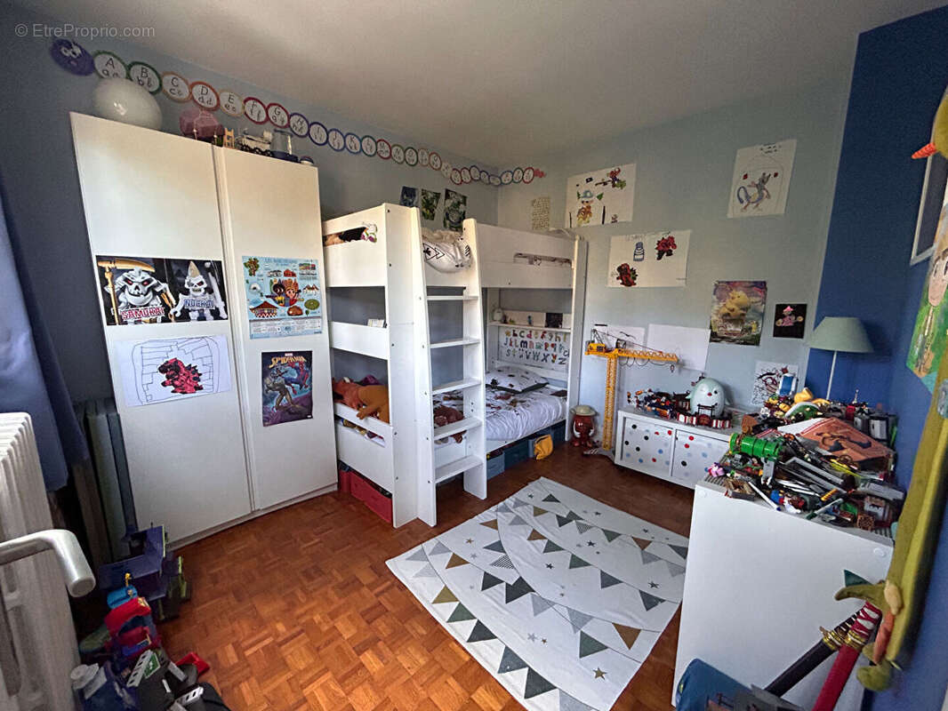 Appartement à CHAVILLE