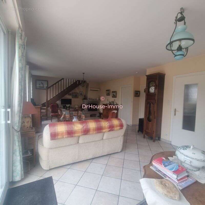 Maison 90 m² à Belz  - photo 4