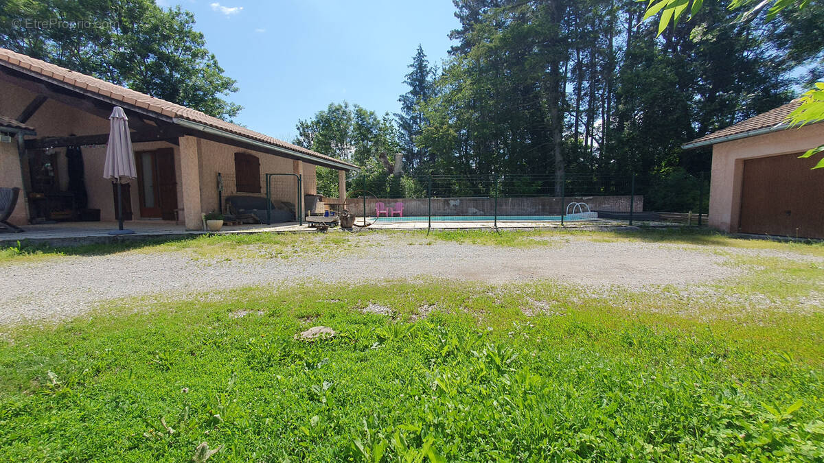 Maison à LA FREISSINOUSE