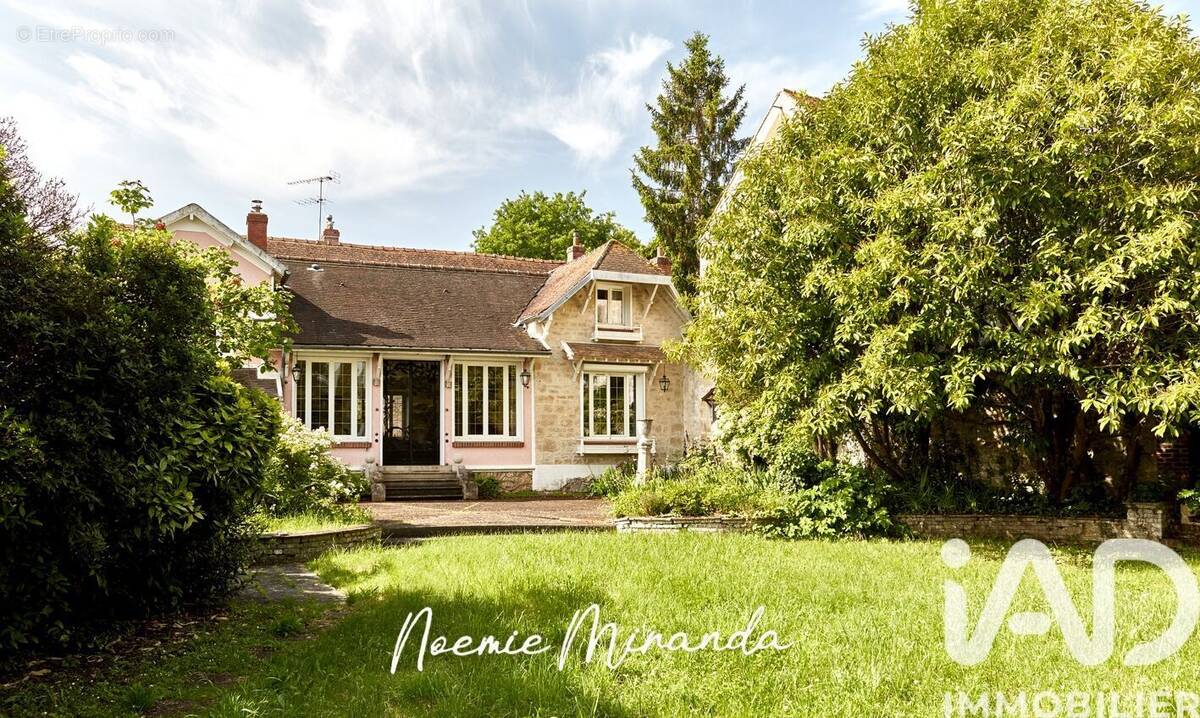 Photo 1 - Maison à JOUY-LE-MOUTIER