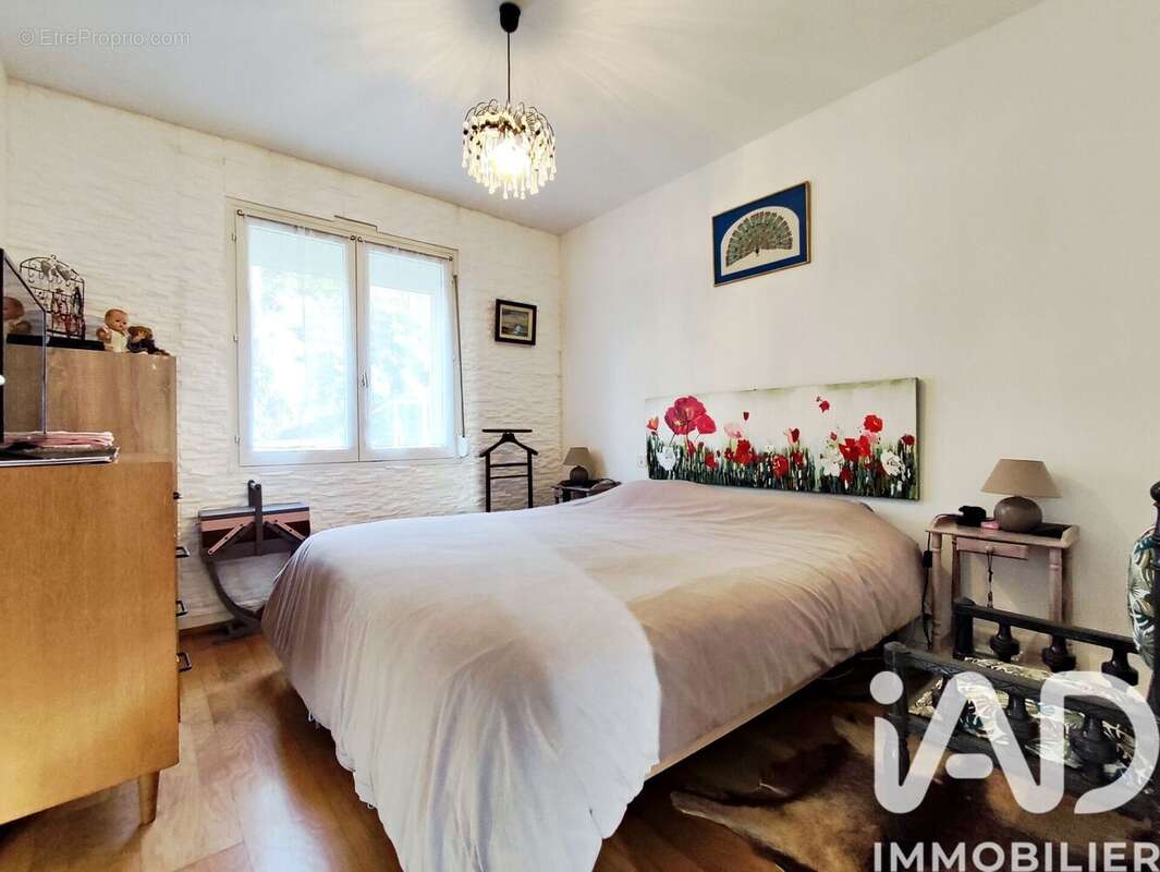 Photo 6 - Maison à PLEUGRIFFET