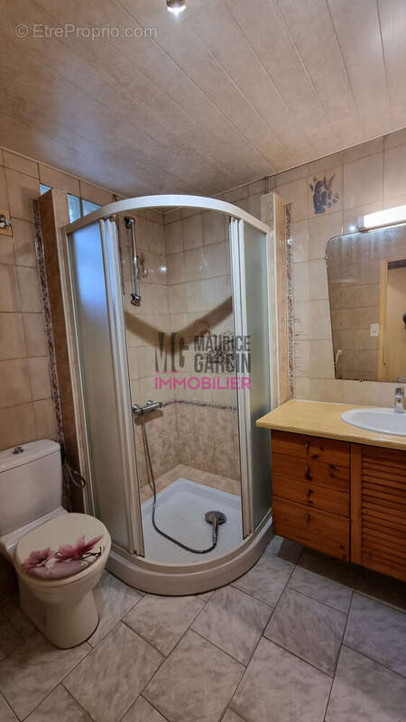 Maison à ROQUEMAURE